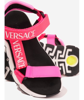 Versace Girls Logo Strap Sandals in Pink Faites des économies