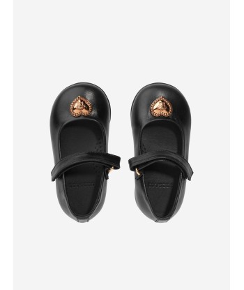 Versace Girls Heart Logo Shoes in Black chez Cornerstreet bien 