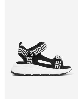 Versace Kids Greca Strap Sandals in Black est présent 