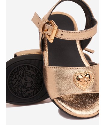 Versace Girls Heart Logo Sandals in Gold la livraison gratuite