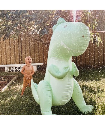 Sunnylife Kids Surfing Dino Inflatable Giant Sprinkler in Green les muscles