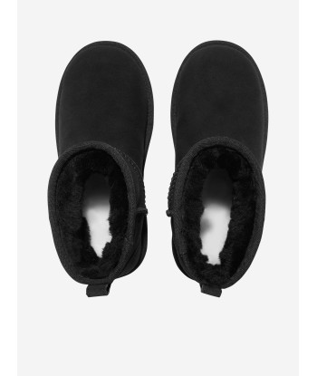 UGG Kids Classic Ultra Mini Boots in Black des créatures d'habitude