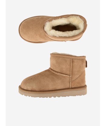 UGG AUSTRALIA SHEEPSKIN CLASSIC SHORT BOOTS basket pas cher