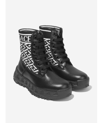 Versace Girls Leather La Greca Lace Up Boots est présent 